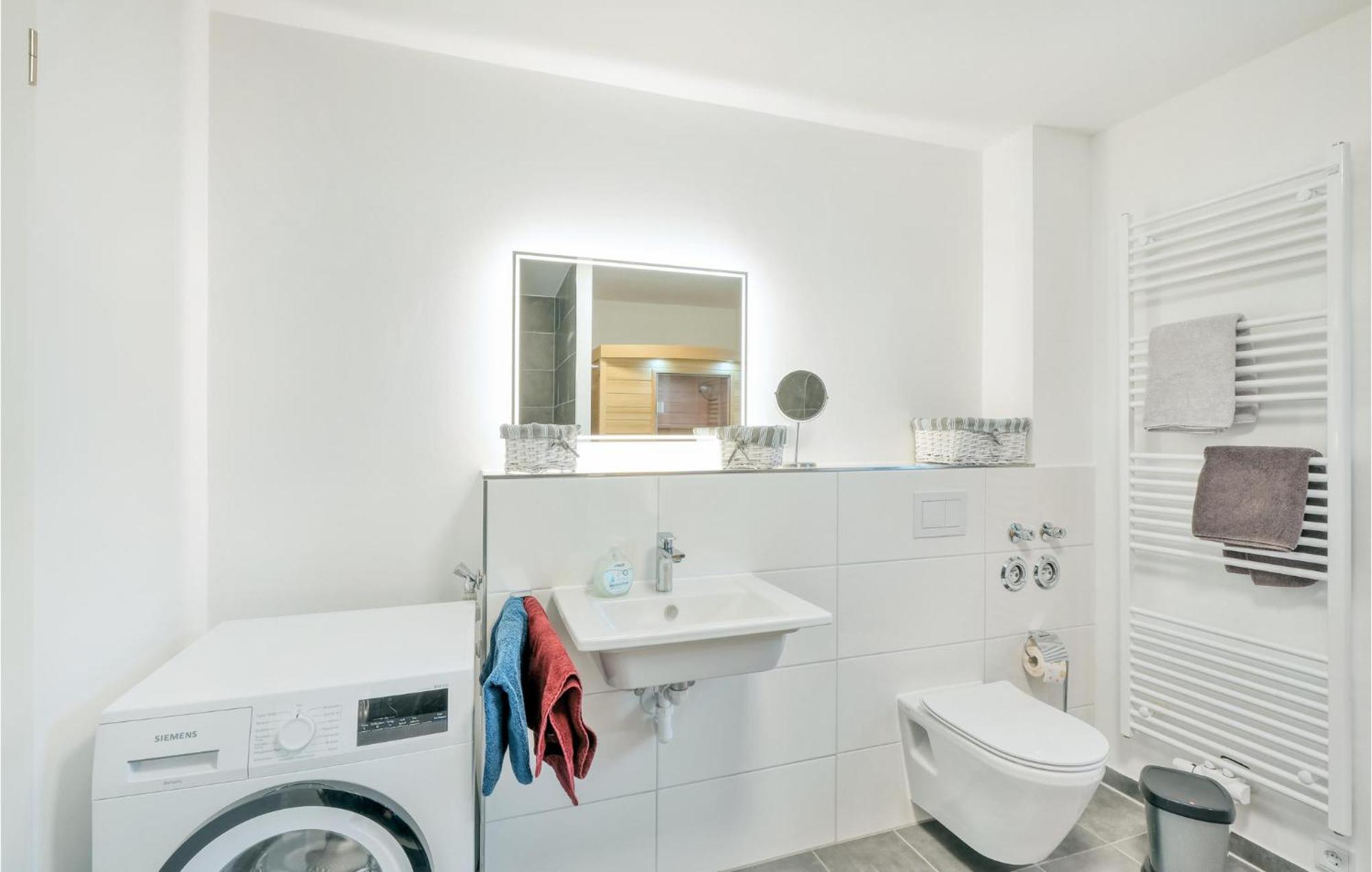 Amazing Home In Tossens With Wifi Екстер'єр фото